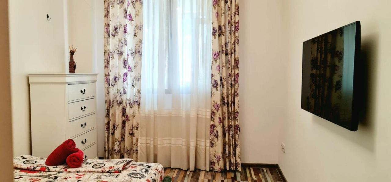 Palas View Apartments Near Palas Mall Яссы Экстерьер фото